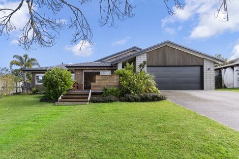 Photo of property in 28 Jane Gifford Place, Half Moon Bay, Auckland, 2012
