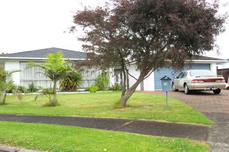 Photo of property in 13 Claresholm Place, Mangere Bridge, Auckland, 2022