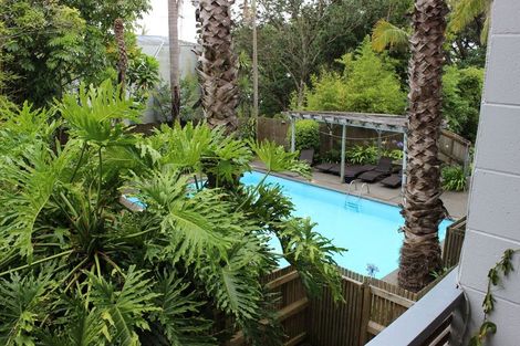 Photo of property in 3/73 Princes Street, Northcote Point, Auckland, 0627