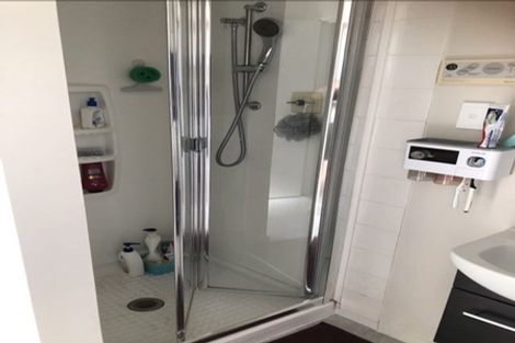 Photo of property in 61 Luton Avenue, Sunnyhills, Auckland, 2010