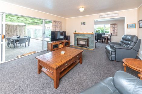 Photo of property in 98 Fitzherbert Avenue, Tawhero, Whanganui, 4501