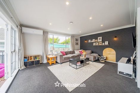 Photo of property in 373 Stokes Valley Road, Stokes Valley, Lower Hutt, 5019