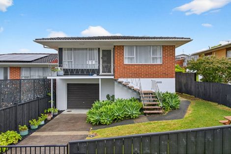 Photo of property in 1/3 Butterworth Drive, Glendene, Auckland, 0602