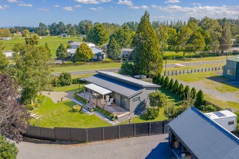 Photo of property in 32a Owen Street, Tikokino, Waipawa, 4273