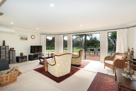 Photo of property in 6 Okura Drive, Kerikeri, 0230