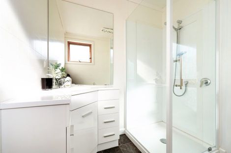 Photo of property in 25 Chester Street, Taradale, Napier, 4112