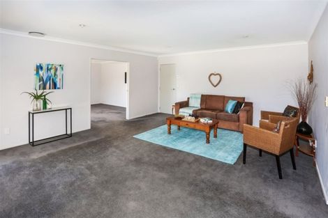 Photo of property in 24 Seagrove Road, Waiau Pa, Pukekohe, 2679