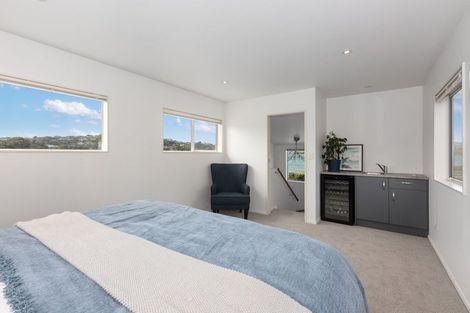 Photo of property in 18 Beach Road, Plimmerton, Porirua, 5026