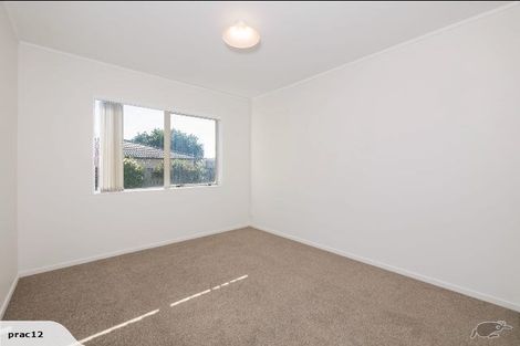 Photo of property in 3/28 Kelvin Road, Papakura, 2110