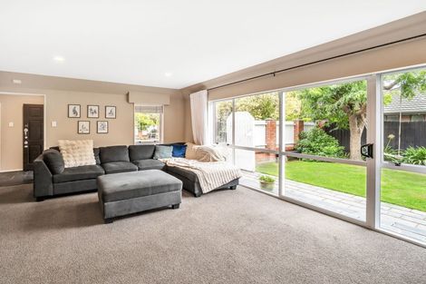 Photo of property in 1/72 Patterson Terrace, Halswell, Christchurch, 8025