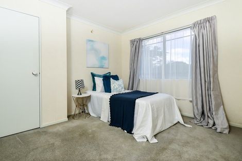 Photo of property in 28 Halcione Close, Flagstaff, Hamilton, 3210