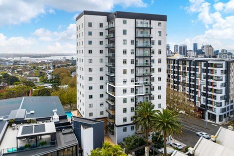 Photo of property in Highgate Towers, 5e/8 Howe Street, Freemans Bay, Auckland, 1011