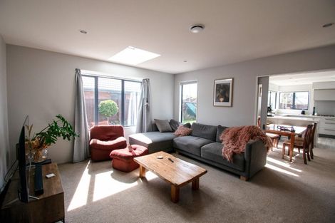Photo of property in 10 Puhara Avenue, Parklands, Christchurch, 8083