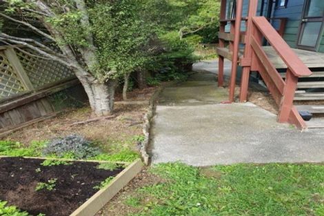 Photo of property in 2/31 Camellia Terrace, Maungaraki, Lower Hutt, 5010