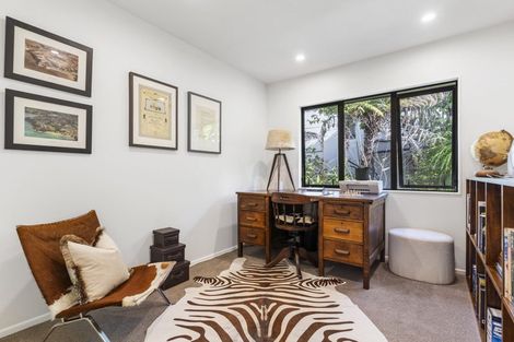 Photo of property in 116a Pah Road, Cockle Bay, Auckland, 2014