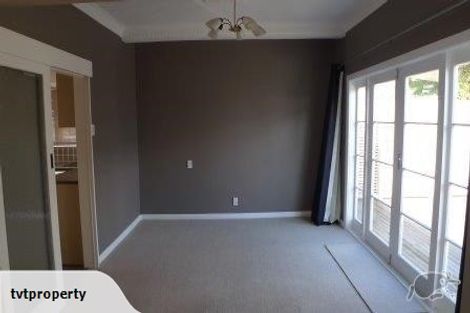 Photo of property in 76 Strathmore Avenue, Strathmore Park, Wellington, 6022