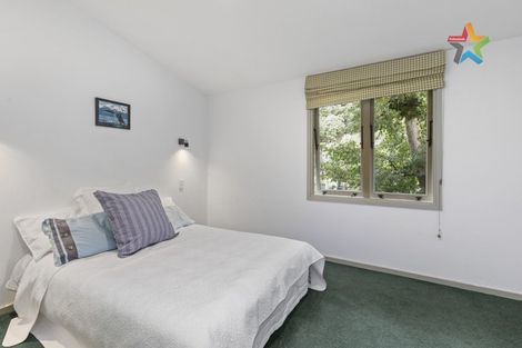 Photo of property in 437 Muritai Road, Eastbourne, Lower Hutt, 5013
