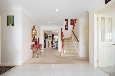 Photo of property in 17 Azure Place, Huntington, Hamilton, 3210