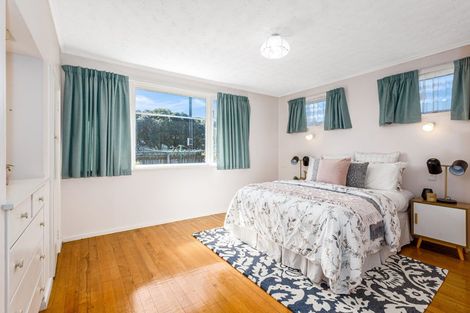 Photo of property in 45a Oxford Street, Tawa, Wellington, 5028