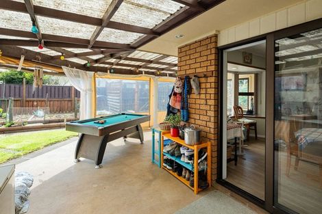 Photo of property in 251 Shakespeare Street, Leamington, Cambridge, 3432