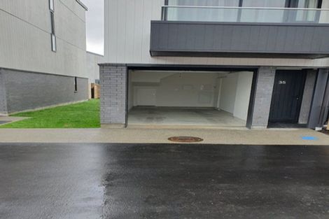 Photo of property in 35 John Street, Stokes Valley, Lower Hutt, 5019