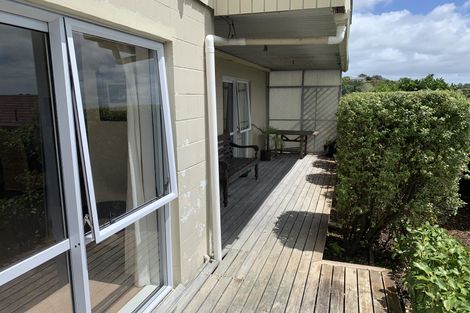 Photo of property in 3/2 Chilton Place, Howick, Auckland, 2014