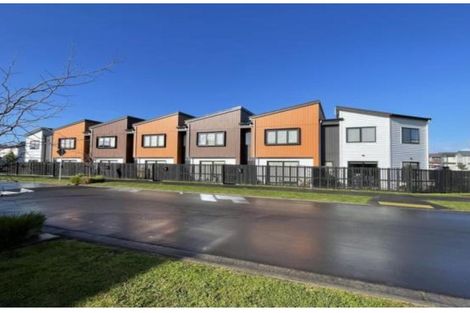 Photo of property in 2 Camp X Place, Whenuapai, Auckland, 0618