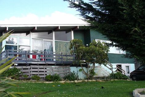 Photo of property in 33 Cramond Drive, Mangere East, Auckland, 2024