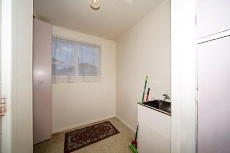 Photo of property in 6 Laurent Vc Street, Hawera, 4610