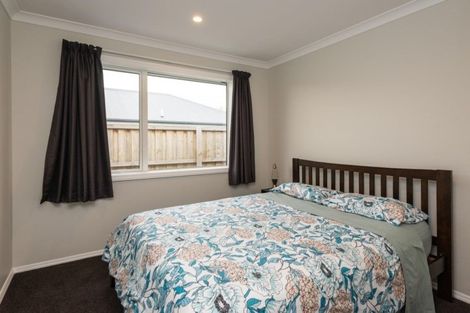 Photo of property in 67 Kippenberger Avenue, Rangiora, 7400