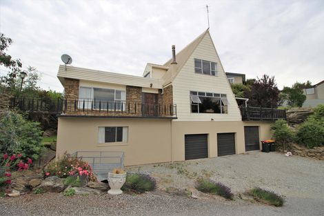 Photo of property in 4 View Road, Bridge Hill, Alexandra, 9320