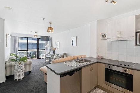 Photo of property in 204/23 Maunganui Road, Mount Maunganui, 3116