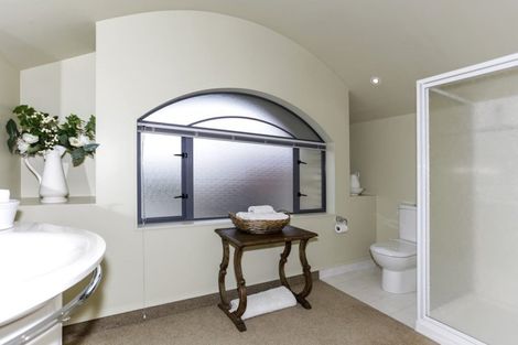 Photo of property in 98 Maxwells Road, Otumoetai, Tauranga, 3110