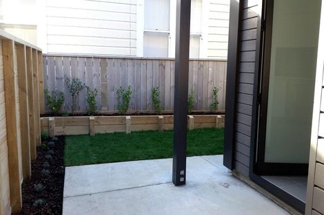 Photo of property in 1/74 Derwent Street, Island Bay, Wellington, 6023