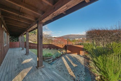 Photo of property in 5 Trevathan Lane, Wanaka, 9305