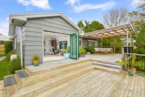 Photo of property in 11 Murray Way, Waimauku, 0812