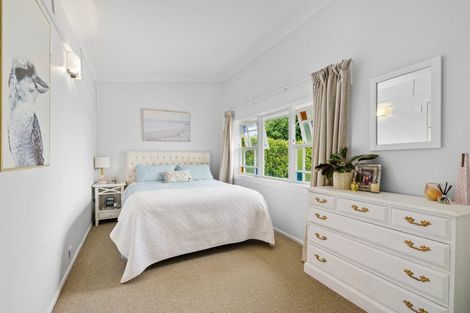 Photo of property in 92 Williams Street, Cambridge, 3434