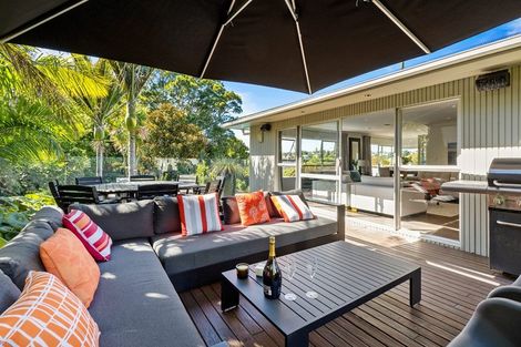 Photo of property in 57 Maxwelton Drive, Mairangi Bay, Auckland, 0630