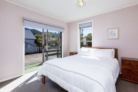 Photo of property in 18 Mccurdy Street, Elderslea, Upper Hutt, 5018