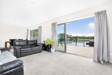 Photo of property in 317 Glenbrook Road, Kingseat, Pukekohe, 2679