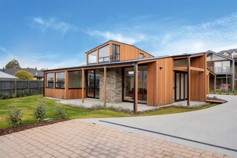 Photo of property in 39 Hyland Street, Wanaka, 9305