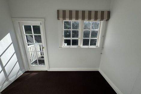 Photo of property in 14 Glen Road, Kelburn, Wellington, 6012