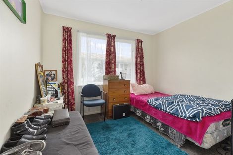 Photo of property in 25 Swansea Street, Cannons Creek, Porirua, 5024