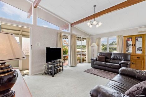 Photo of property in 240 Triangle Road, Massey, Auckland, 0614