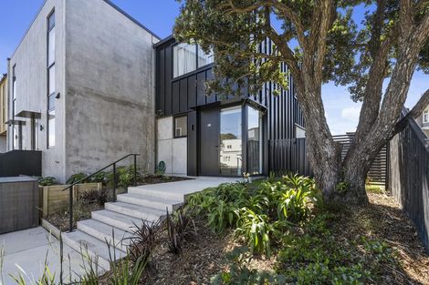 Photo of property in 439d Jackson Street, Petone, Lower Hutt, 5012