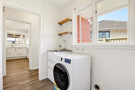 Photo of property in 5 Norrie Street, Redwood, Christchurch, 8051