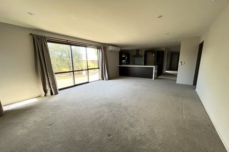 Photo of property in 3 Silkwood Crescent, Karaka, Papakura, 2113