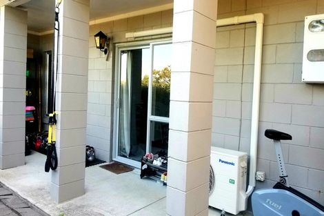 Photo of property in 15 Verran Road, Birkenhead, Auckland, 0626