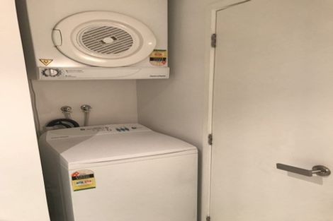 Photo of property in Scotia Tower Apartments, 8a/8 Scotia Place, Auckland Central, Auckland, 1010