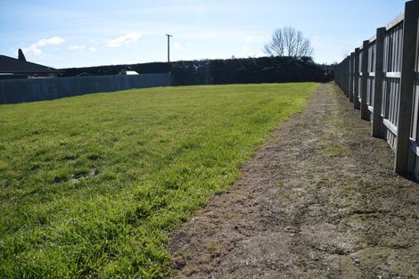 Photo of property in 45 Willowside Place, Amberley, 7410